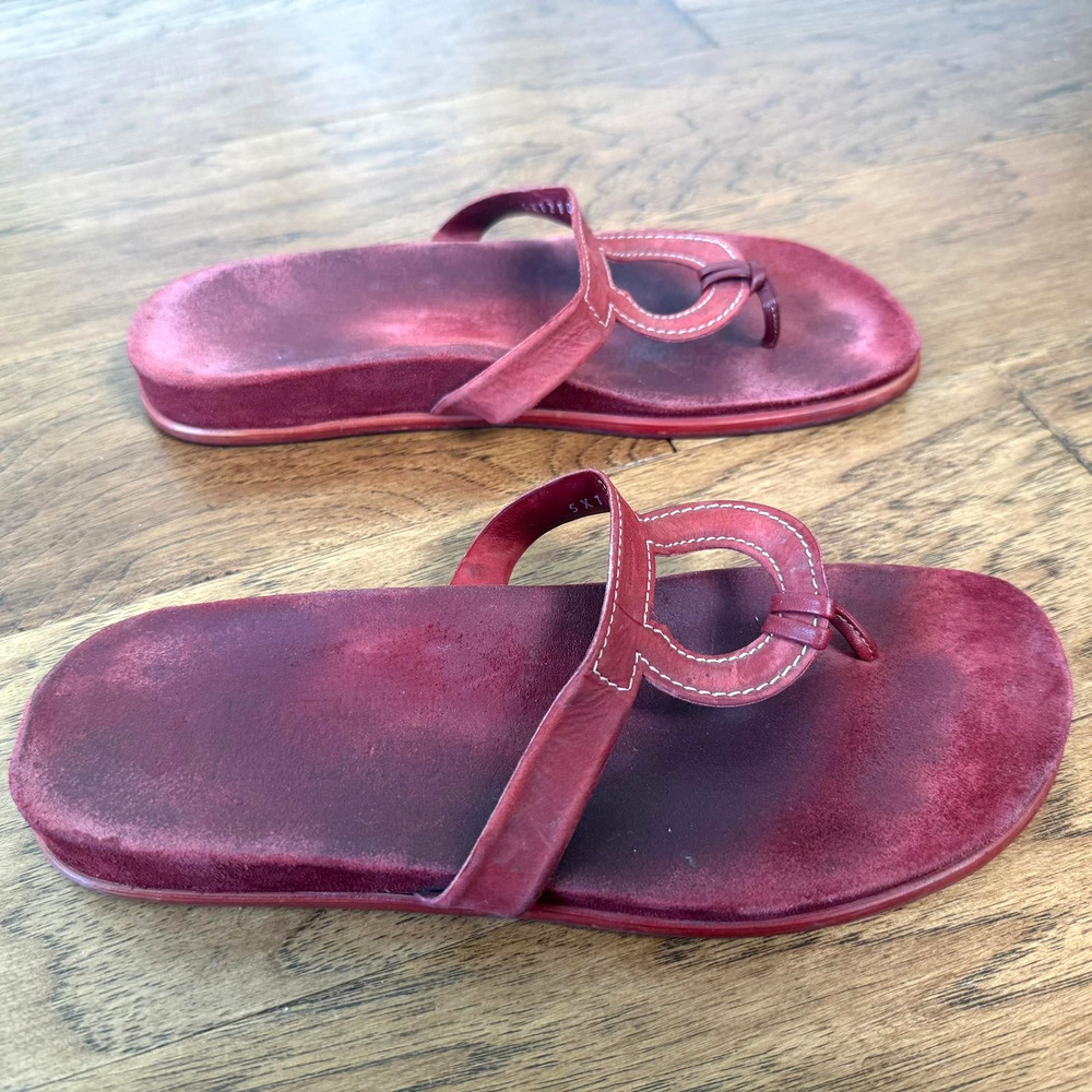 Salvatore Ferragamo Italy Womens 9 B Suede Leather Light Coral Logo Thong Sandal